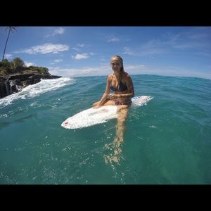 Meet your Posher, Sunny